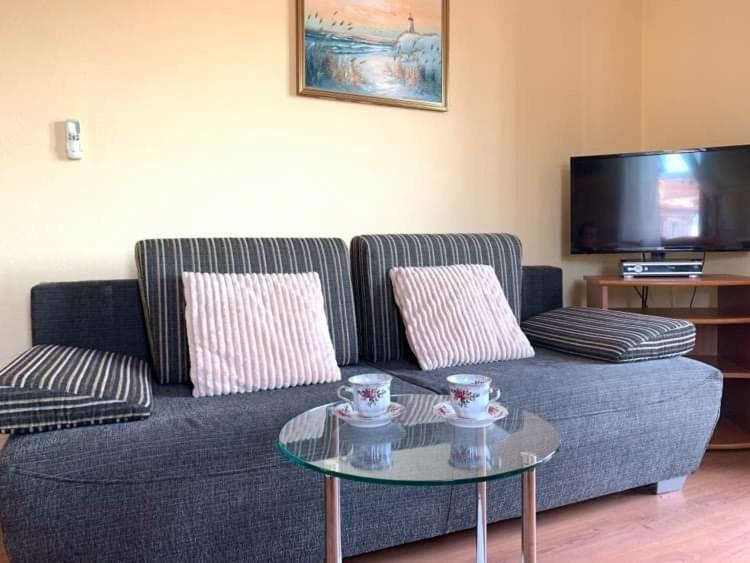 Fresh Apartments Dar Orlic Trogir Ngoại thất bức ảnh